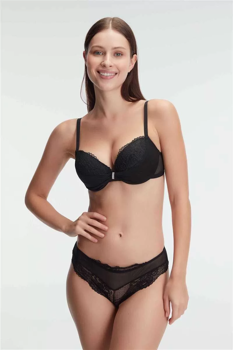 Balenli Destekli Dolgulu Taşlı Dantelli Sütyen Ve Slip Takım