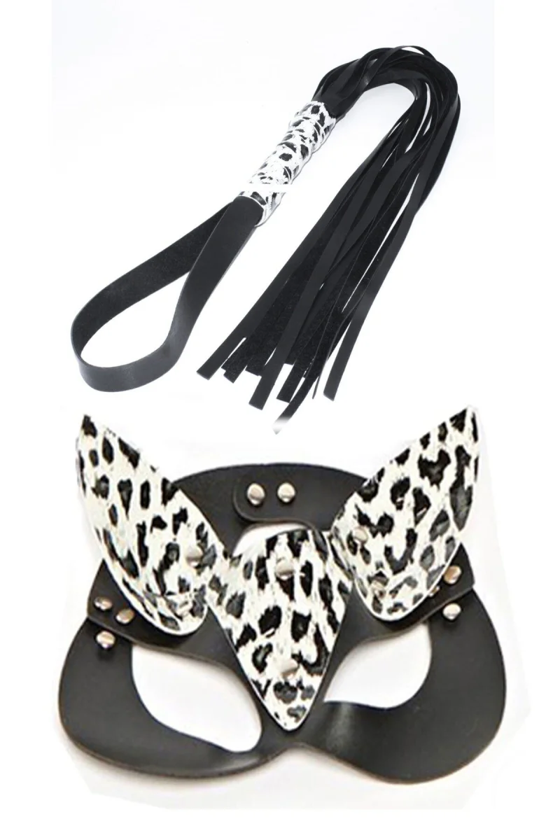 Fantezi Kırbaç Ve Maske