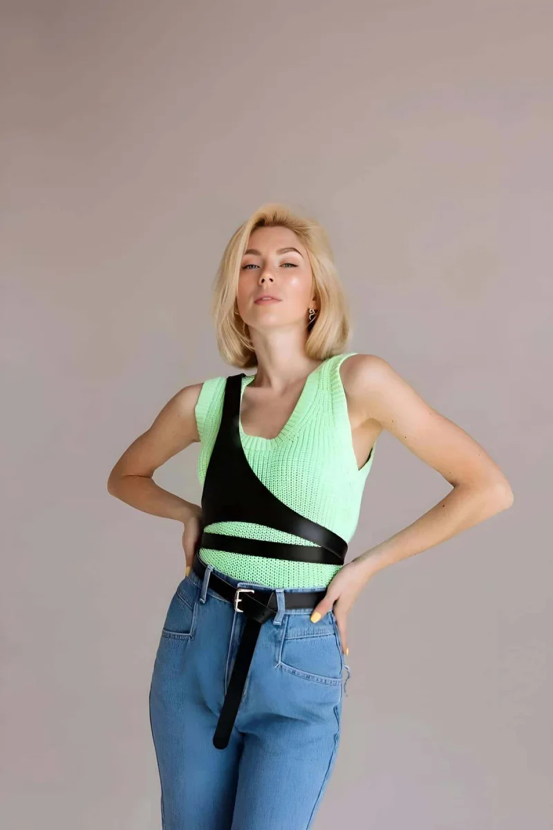 Üçgen Giysi Göğüs Kemeri, Tek Omuzdan Askılı Deri Harness - Brf1120