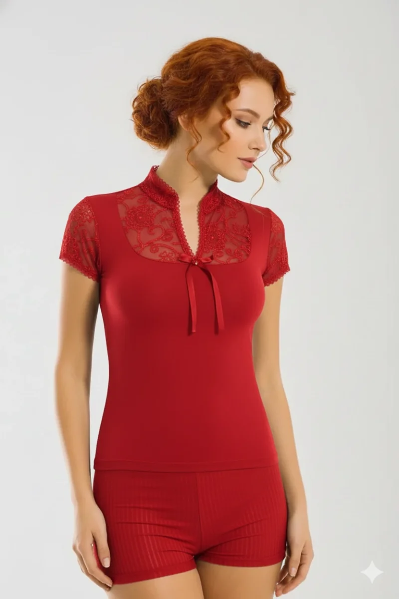 Berrak Dantelli Yarım Kollu Kadın Bluz Elestan