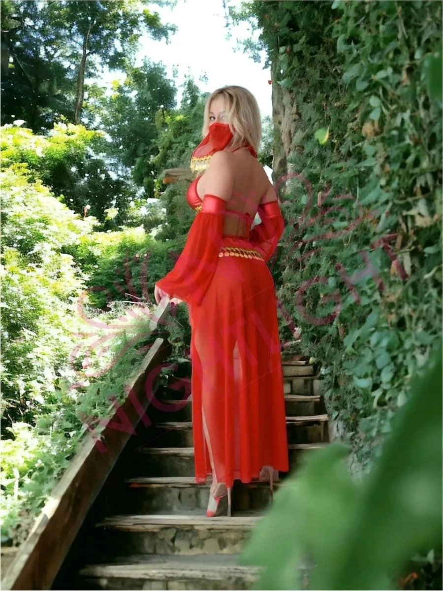 Kırmızı Peçeli Dansöz Kıyefeti