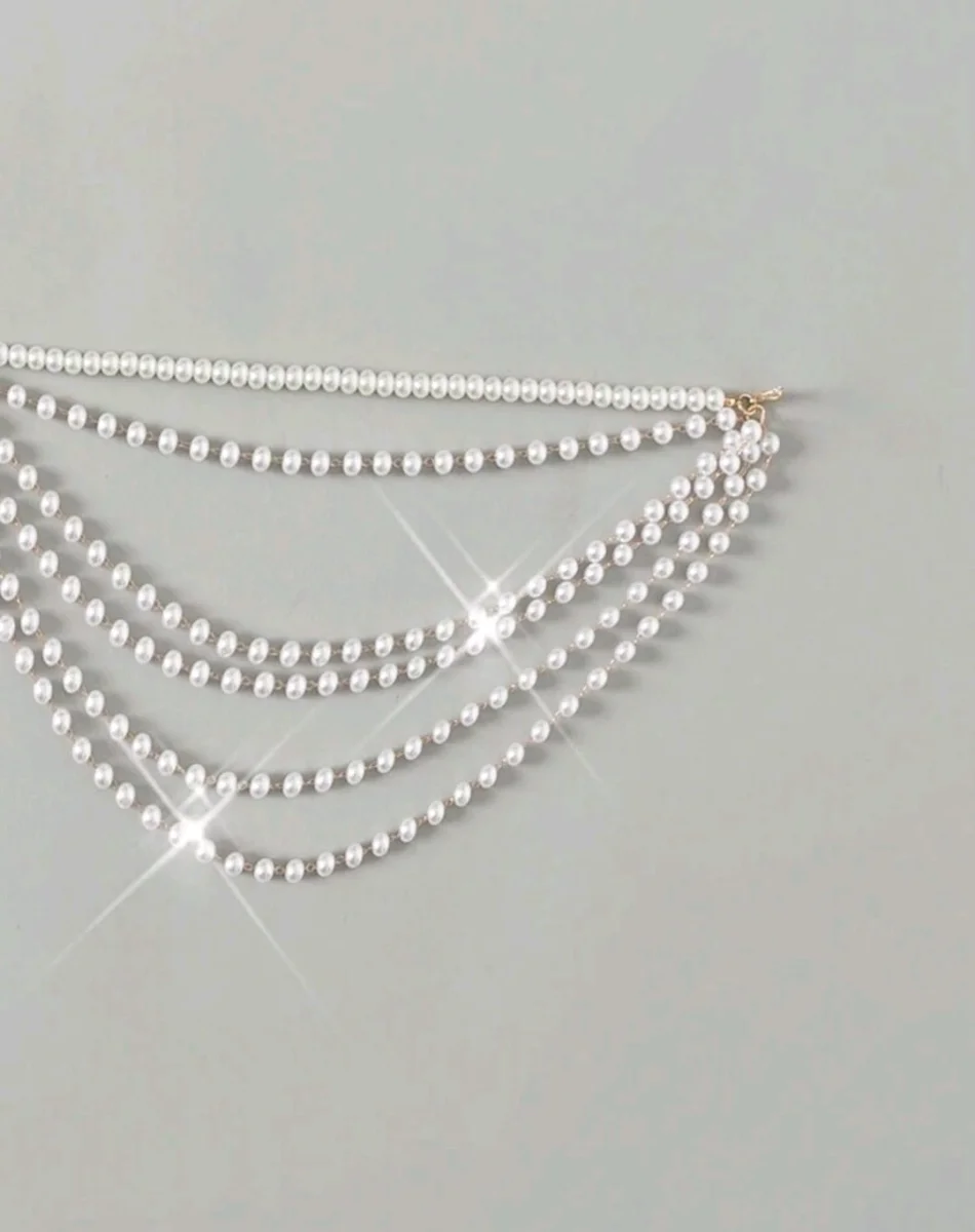 İnci Şıklığıyla Plajlarda Parla – Ayarlanabilir Bikini Zincir Aksesuarı