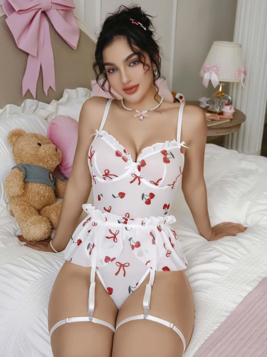 Kadın Beyaz Kiraz Desen Detaylı Fantezi Kostüm 2239