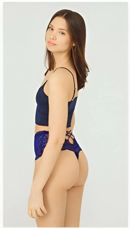 Çapraz Bantlı Dantelli Yüksek Bel Tanga