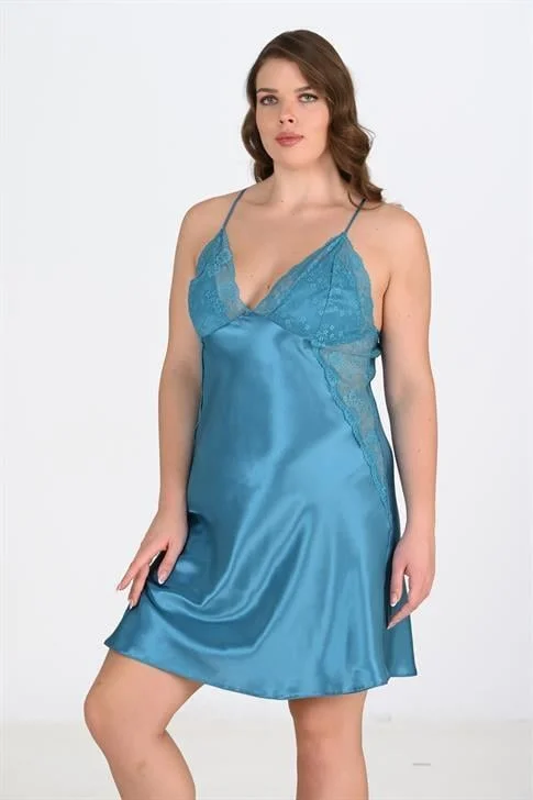 Büyük Beden Dantel İşlemeli Saten Gecelik