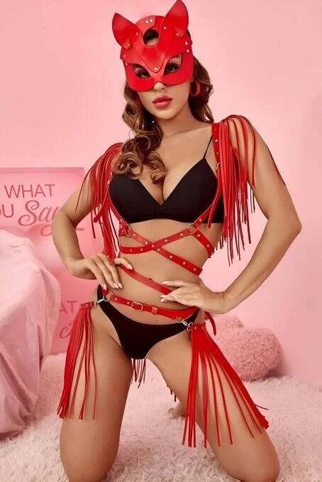 Maskeli Ve Püsküllü Deri Etek - Ceket Takım - Brf892