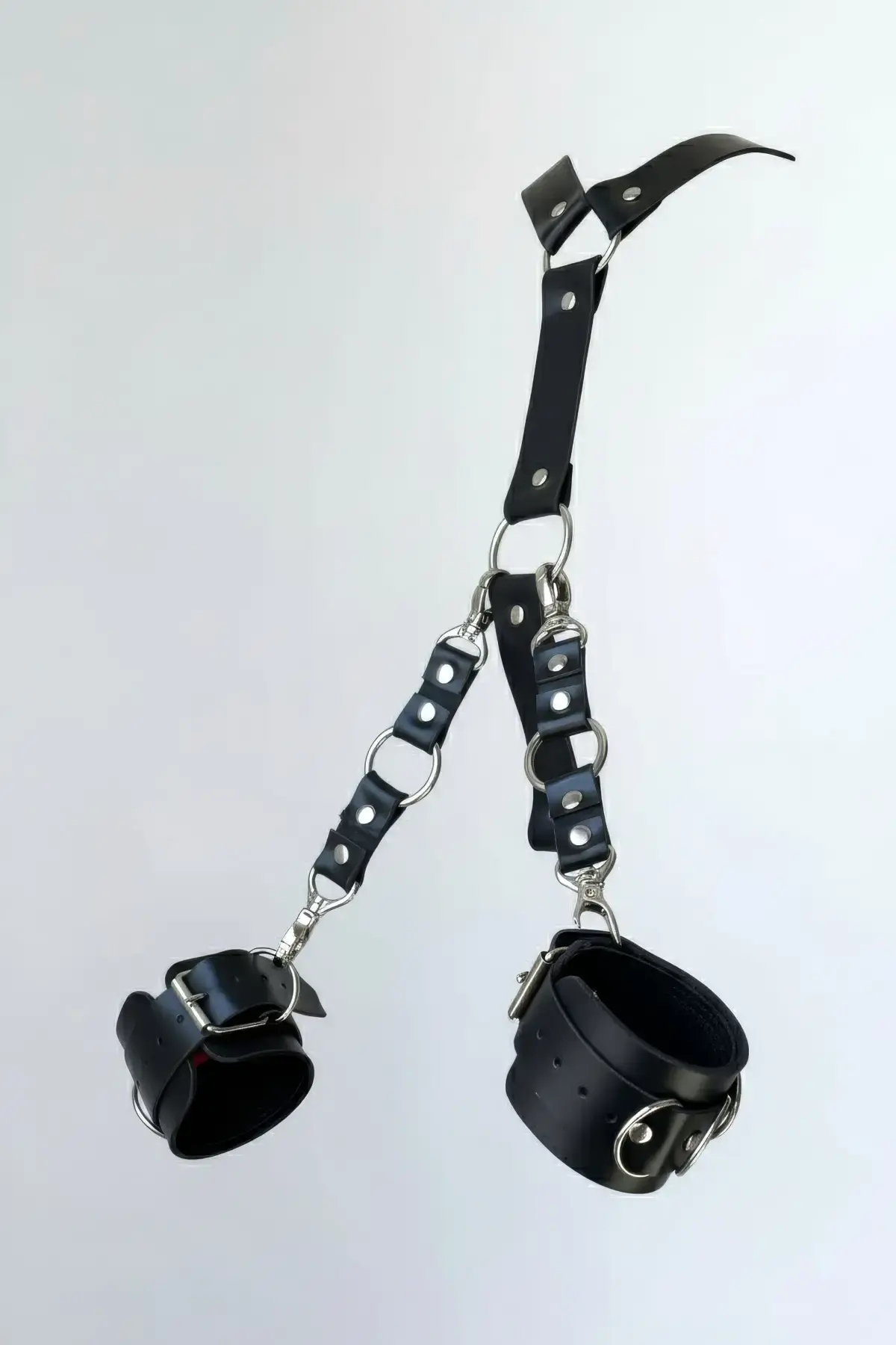 Siyah Kırbaç - Kelepçe Deri Bağlantılı Metal Detaylı Set - Brf1024