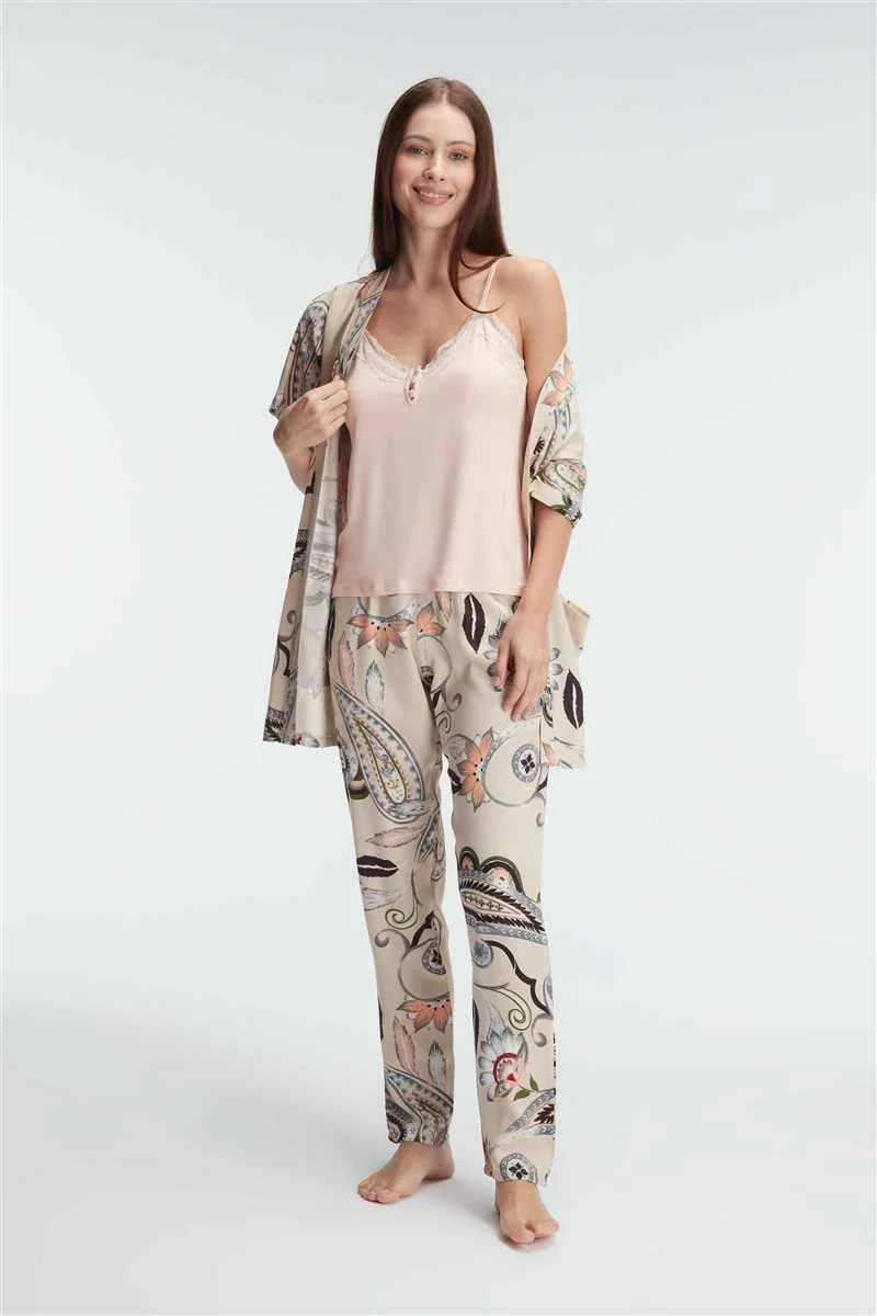 İp Askılı V Yaka Viskon Çiçek Desenli Yazlık Dantel Detaylı Pijama Sabahlık Takımı